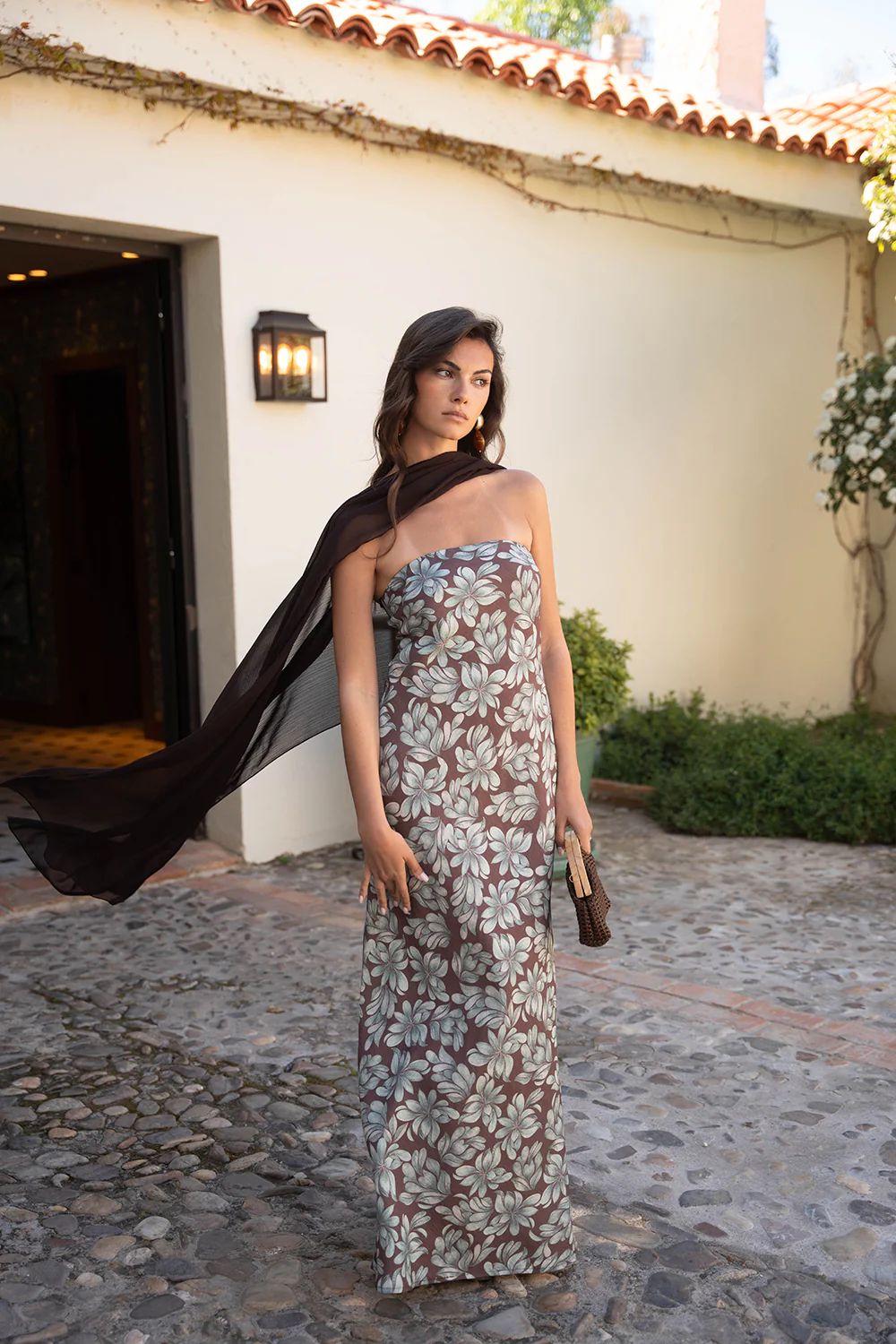 Capa Marrón - Image 7