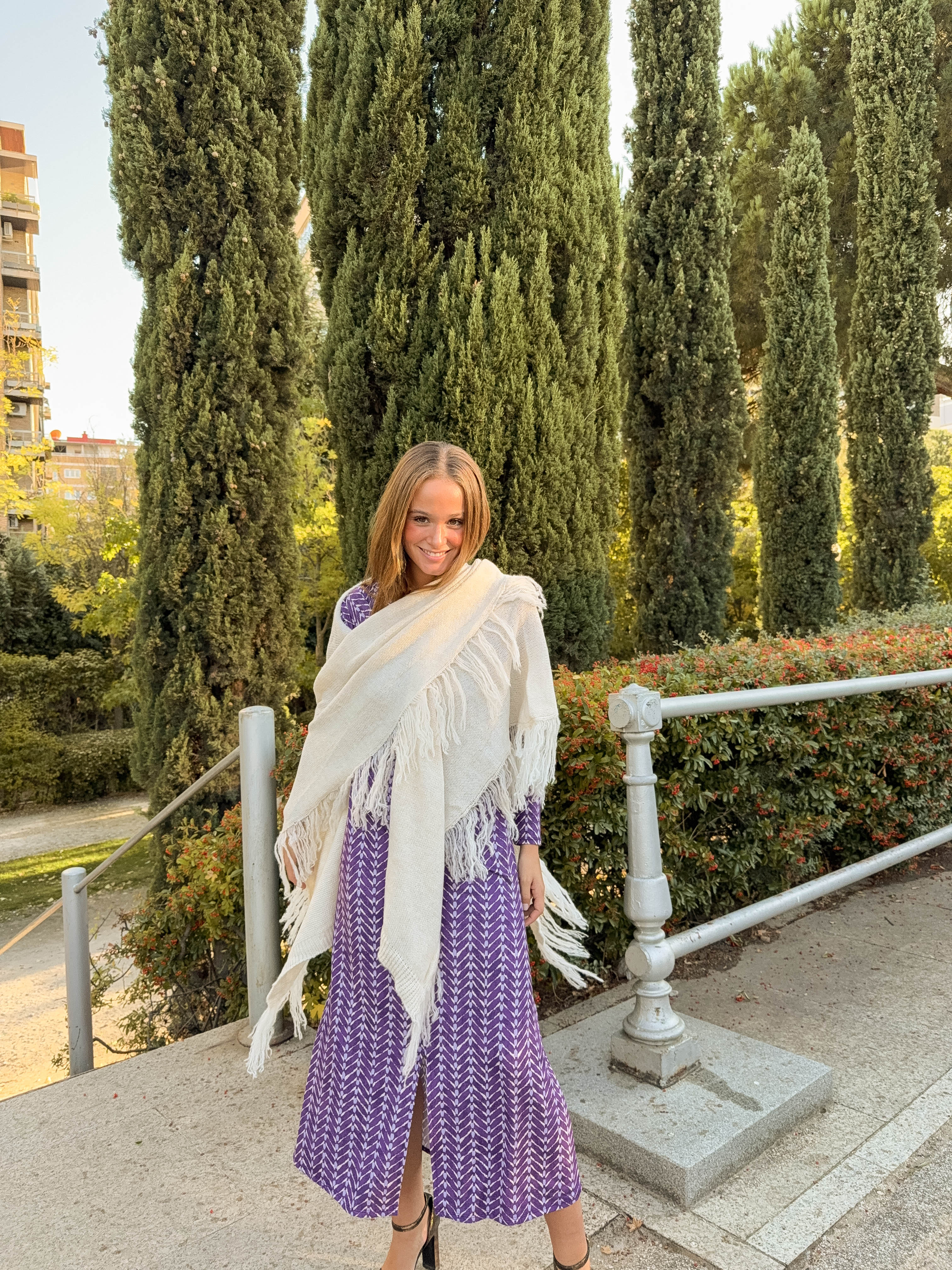 Poncho grande | Blanco - Image 15