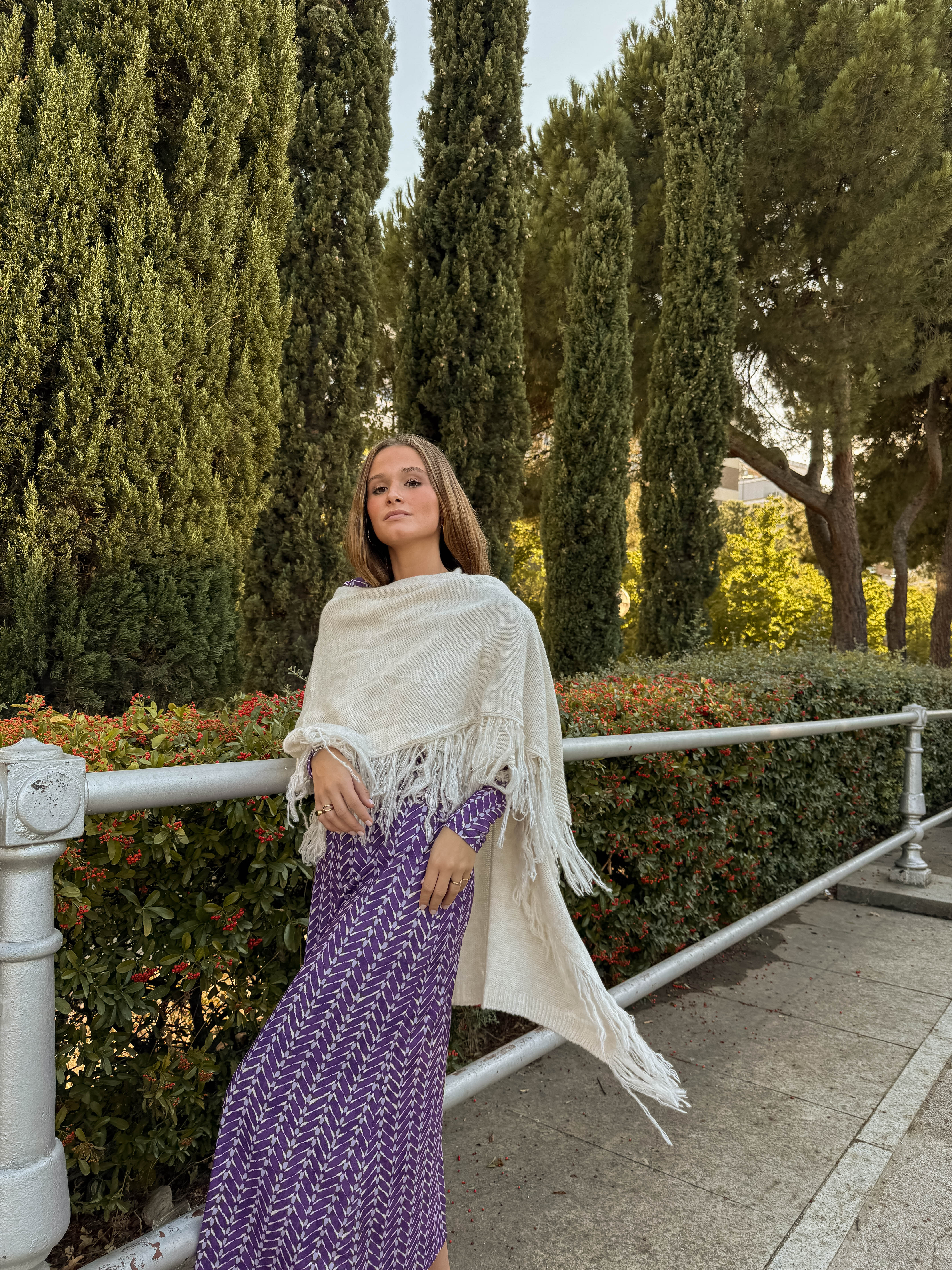 Poncho grande | Blanco - Image 4