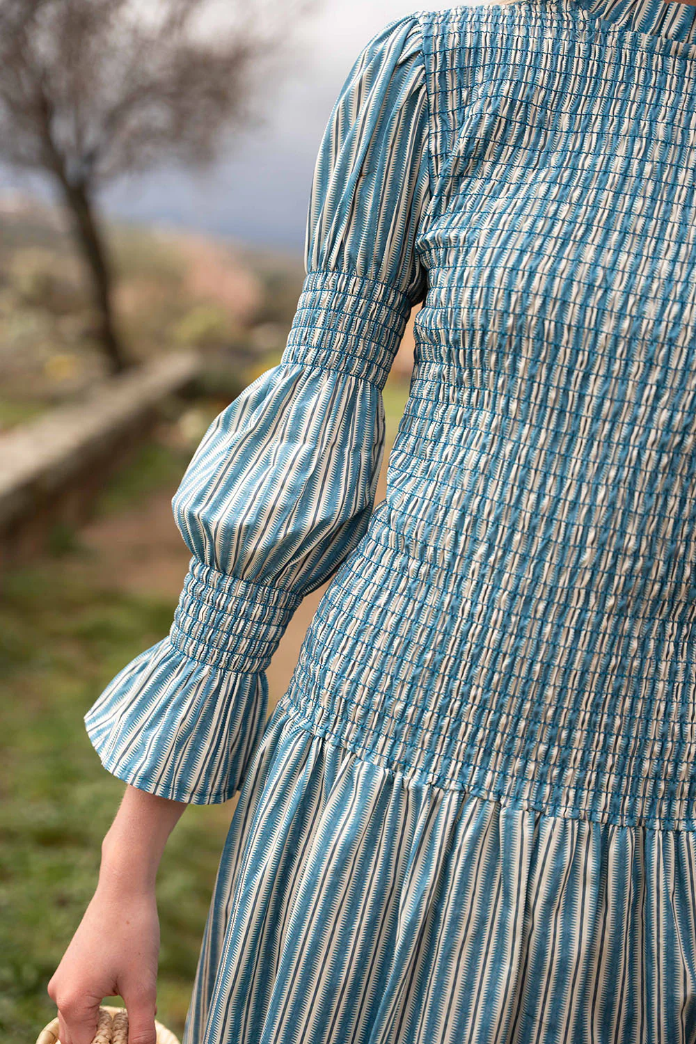 Vestido midi de algodón con nido de abeja | Chloe - Image 3