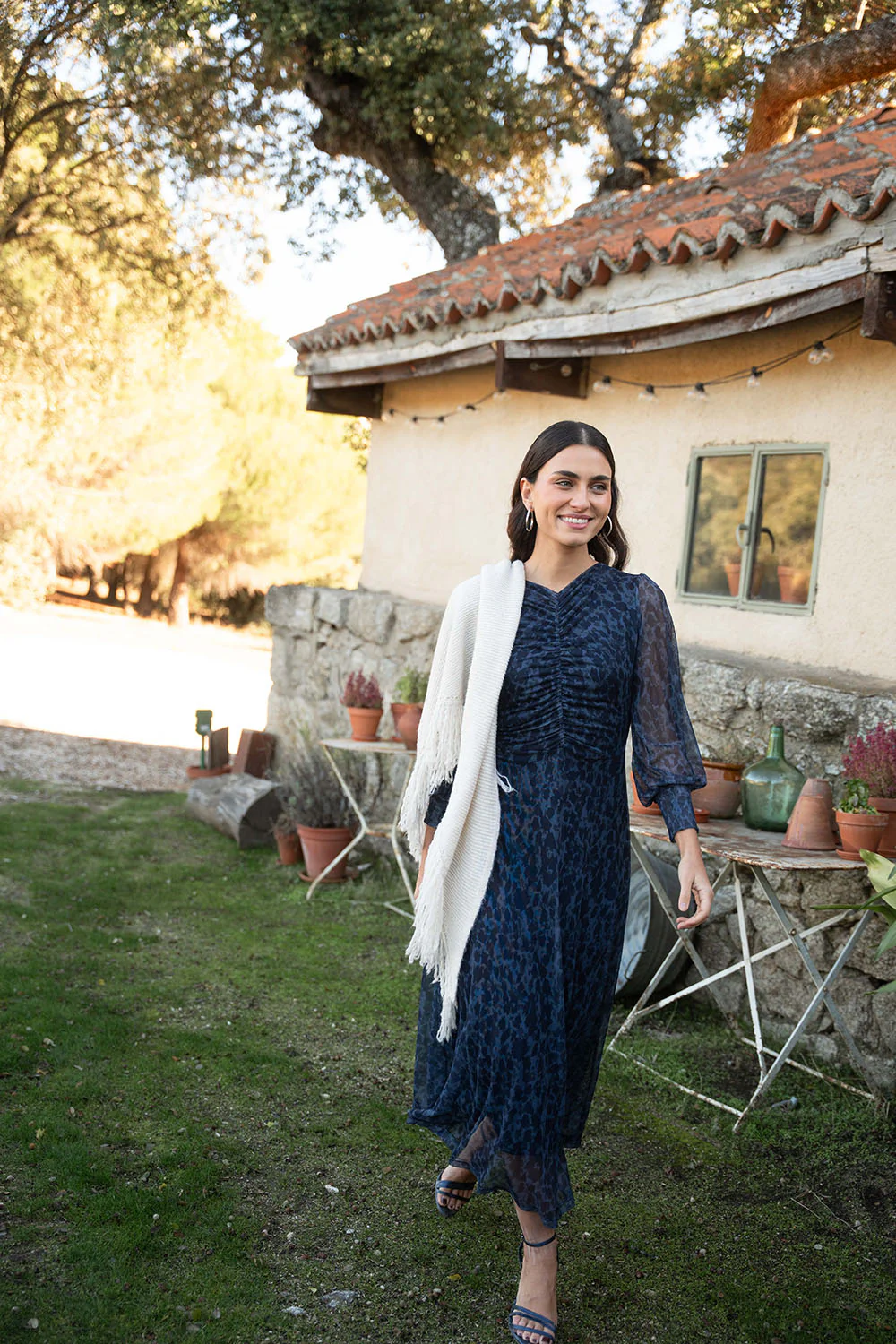 Vestido Golden - Image 15