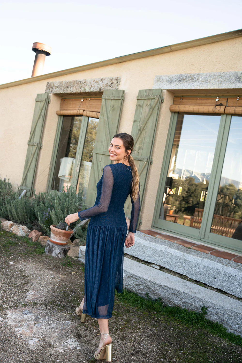 Vestido Losar - Image 3